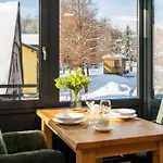 Aspen & Sauna Apartman *